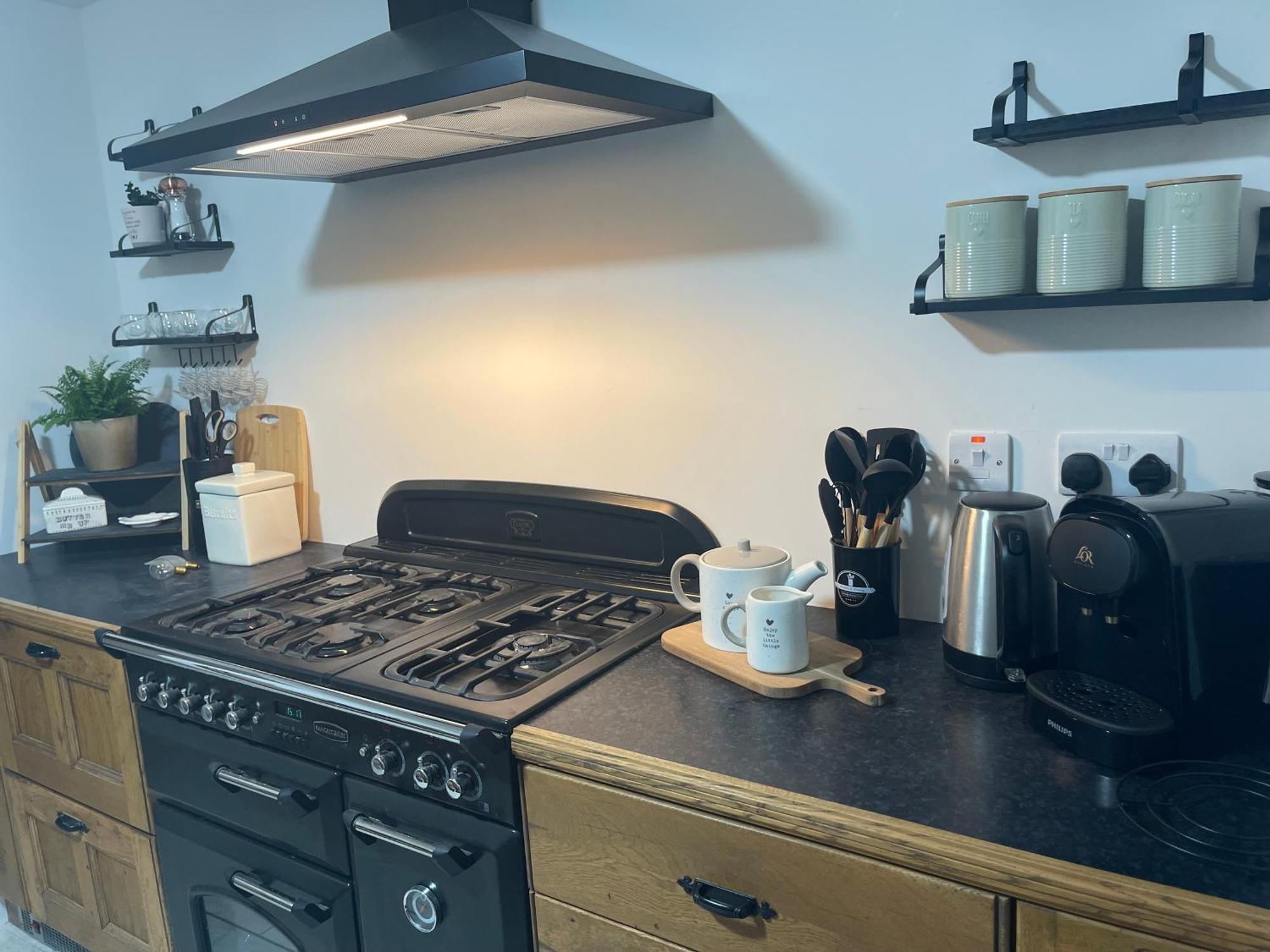 Annierose Cottage- Luxury 3bedroom With Hot Tub Vakantiehuis Ballymena